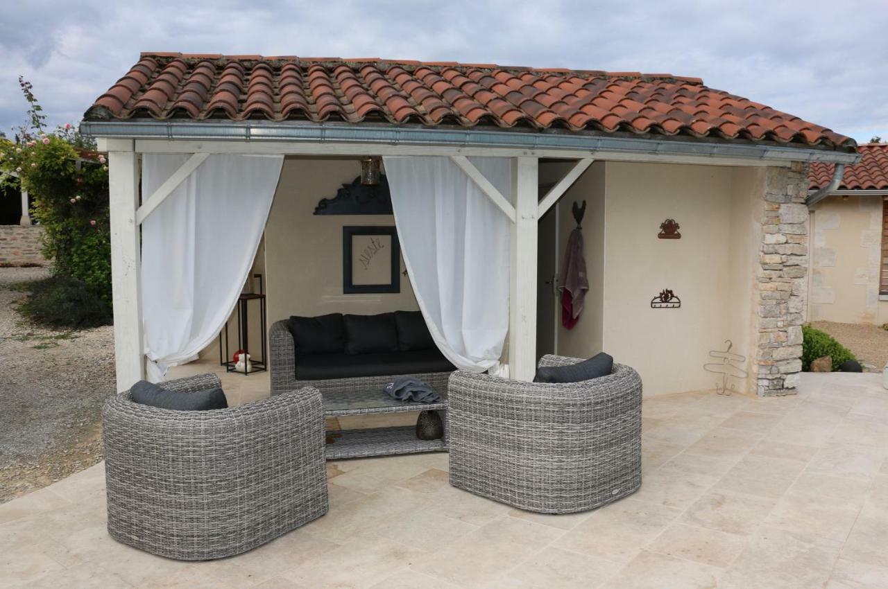 Le Couvent Bed & Breakfast Saint-Jean-de-Laur Luaran gambar