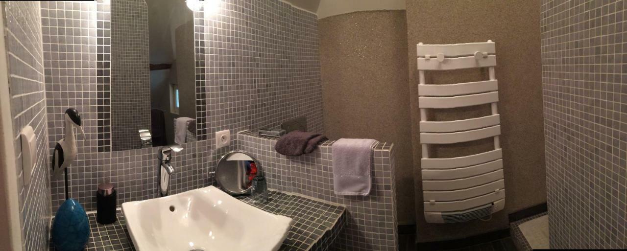 Le Couvent Bed & Breakfast Saint-Jean-de-Laur Luaran gambar